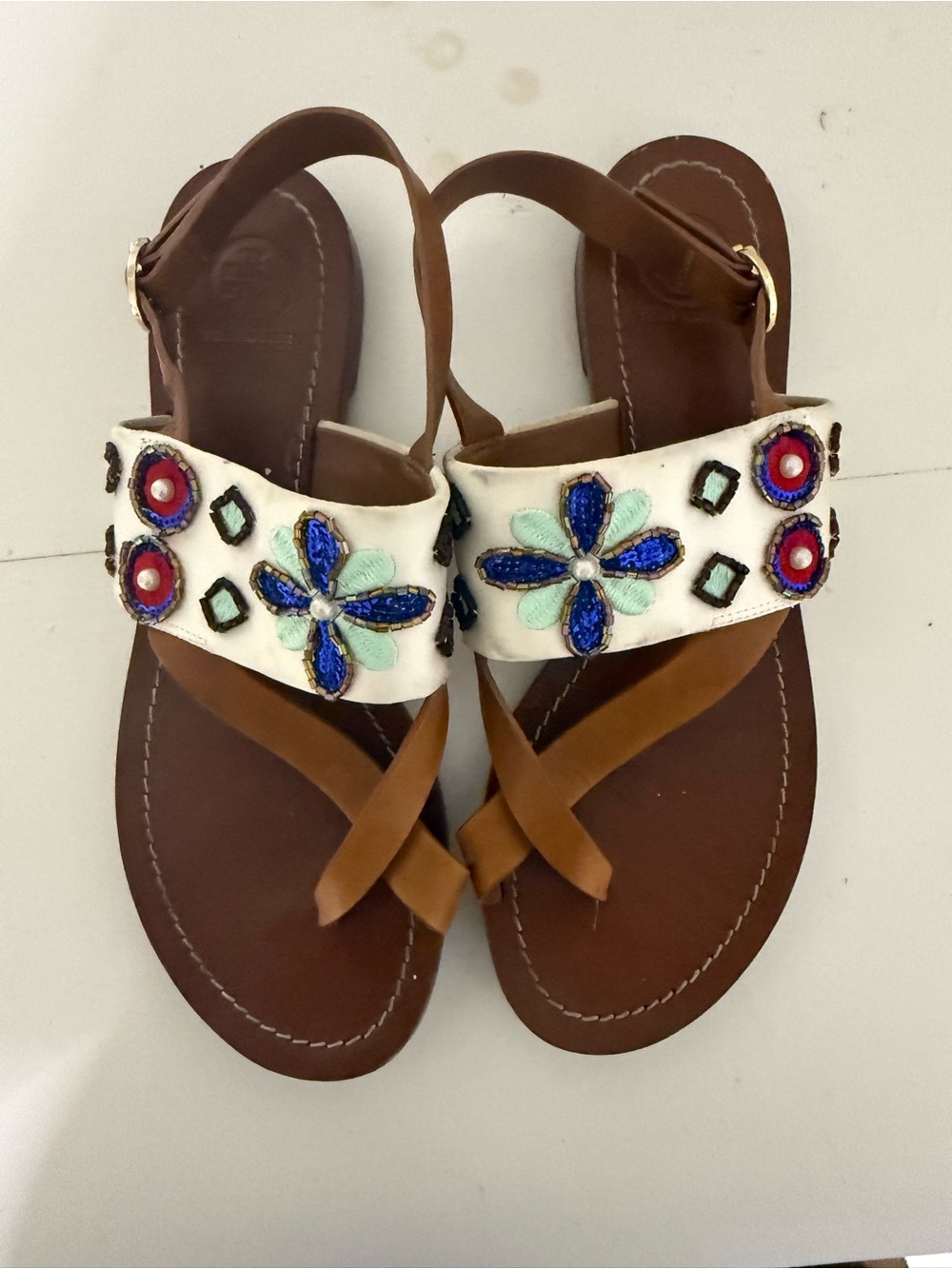 Tory Burch Embellished White Leatherette Floral Flip Flop Sandal - Women - Picture 2 of 4